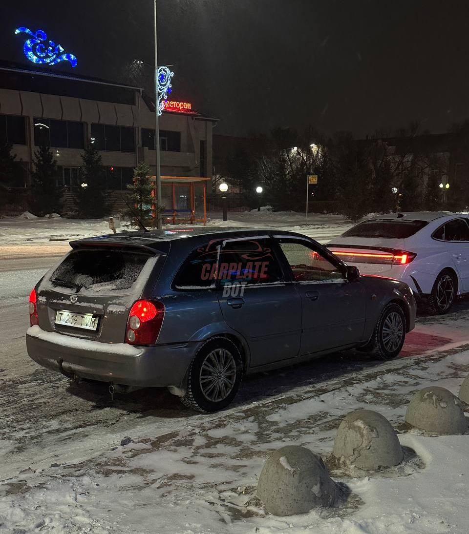 Mazda 323