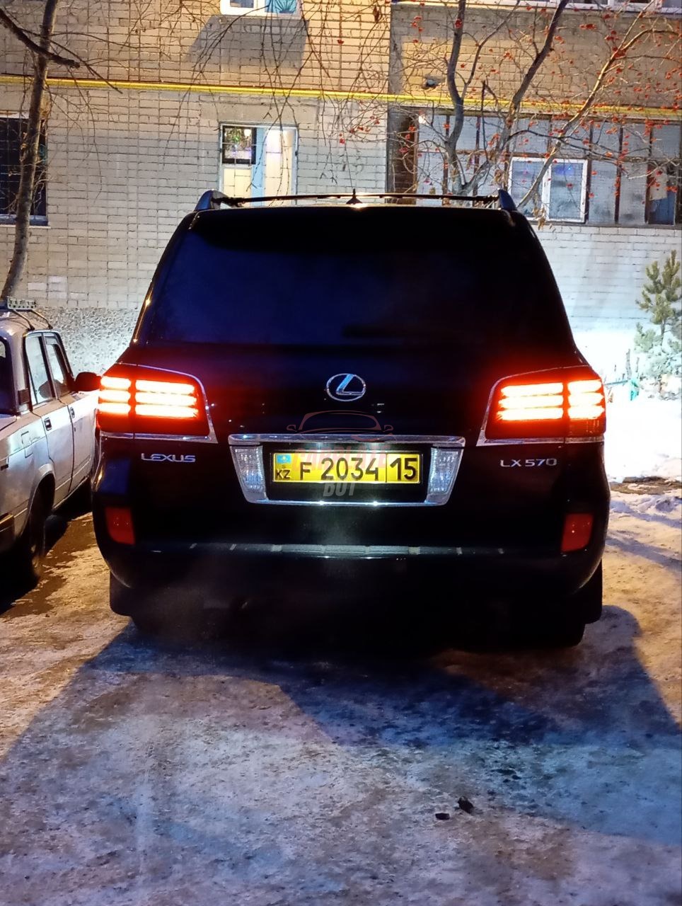 Lexus LX
