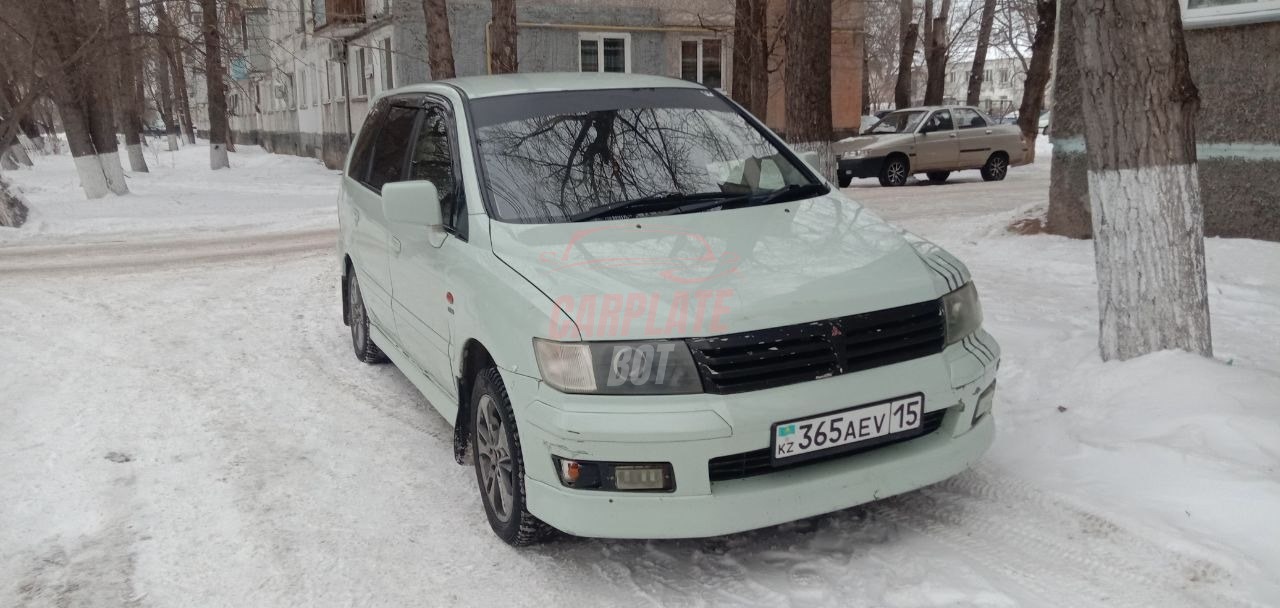 Mitsubishi Chariot