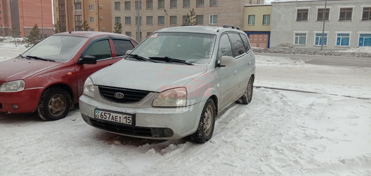 Kia Carens