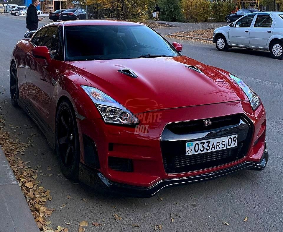 Nissan GT-R