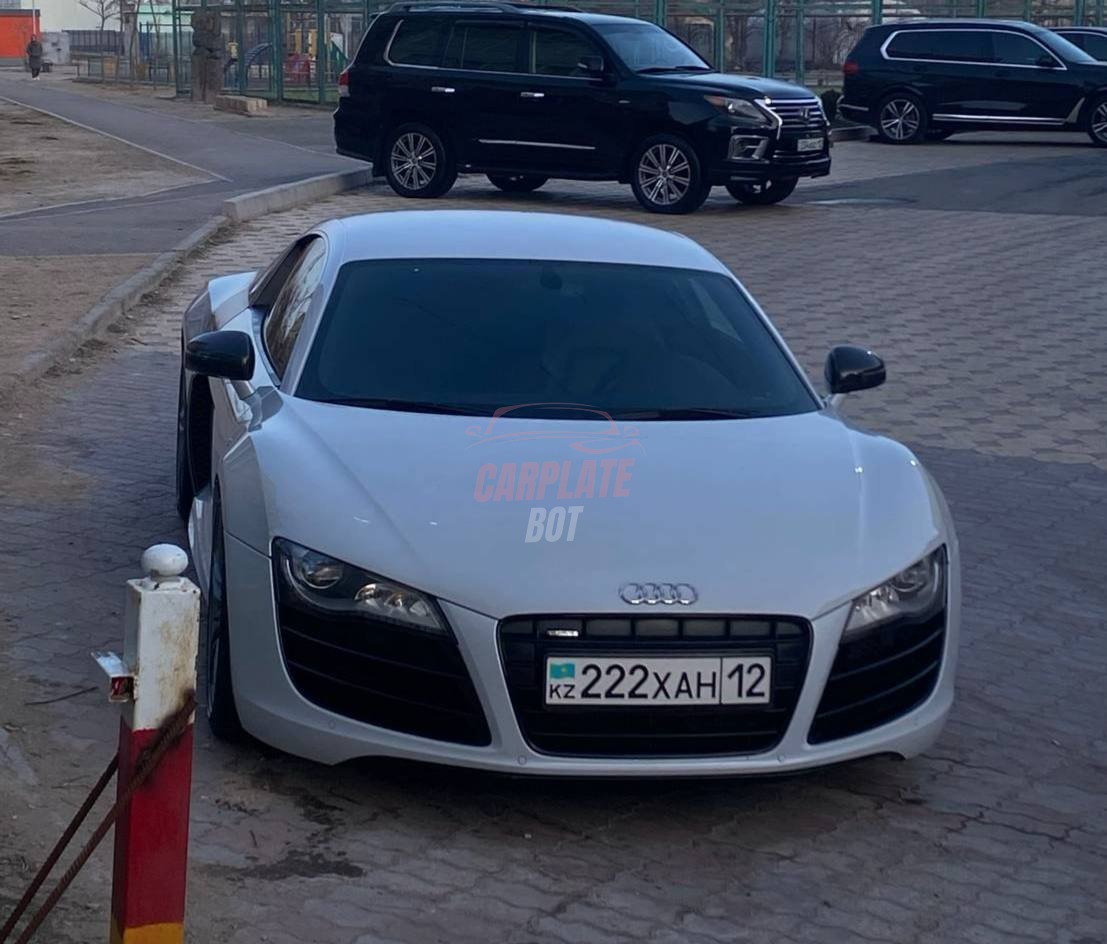 Audi R8