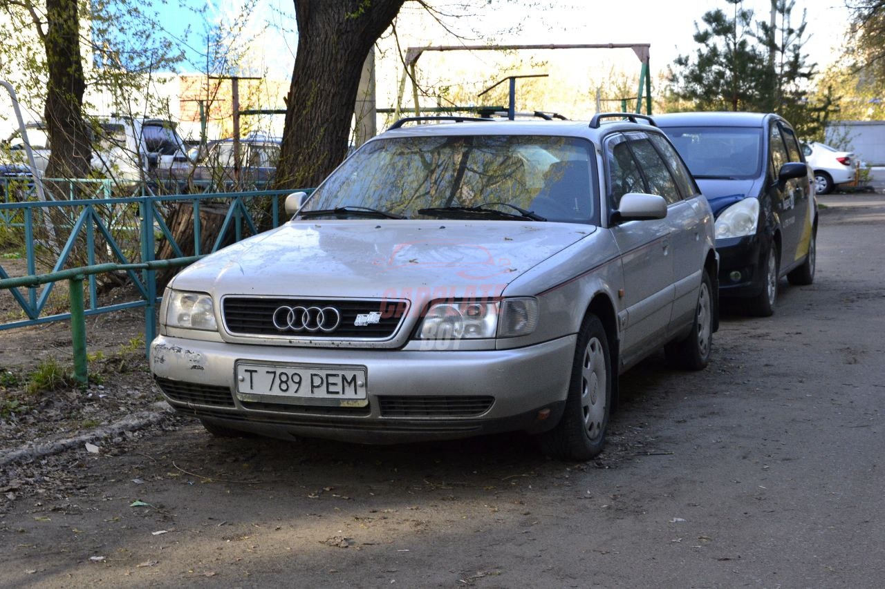 Audi 100