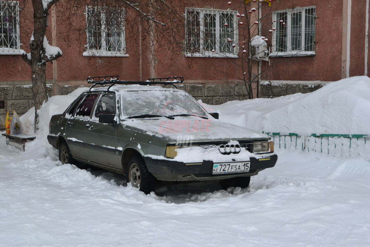 Audi 80
