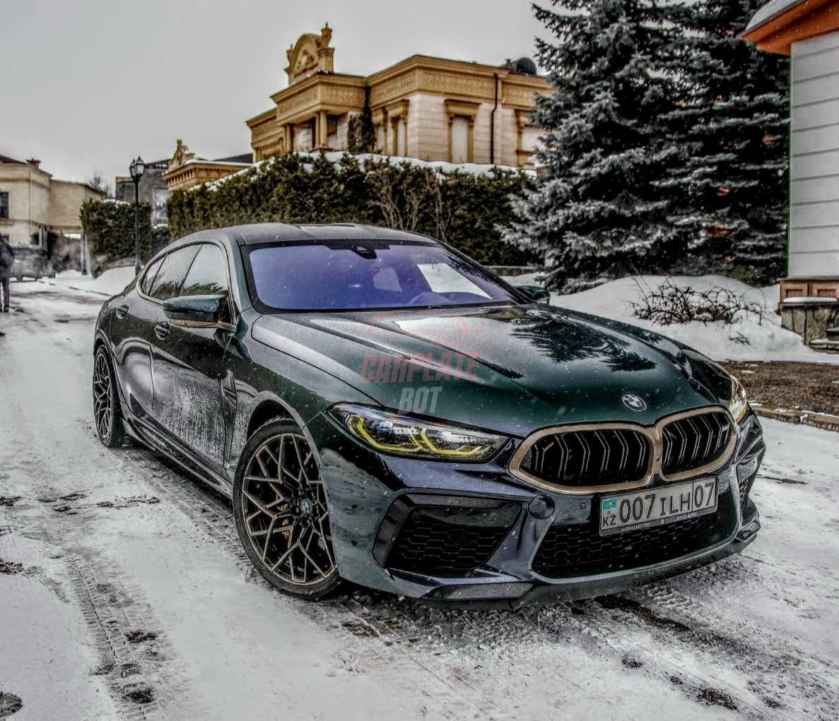BMW M8