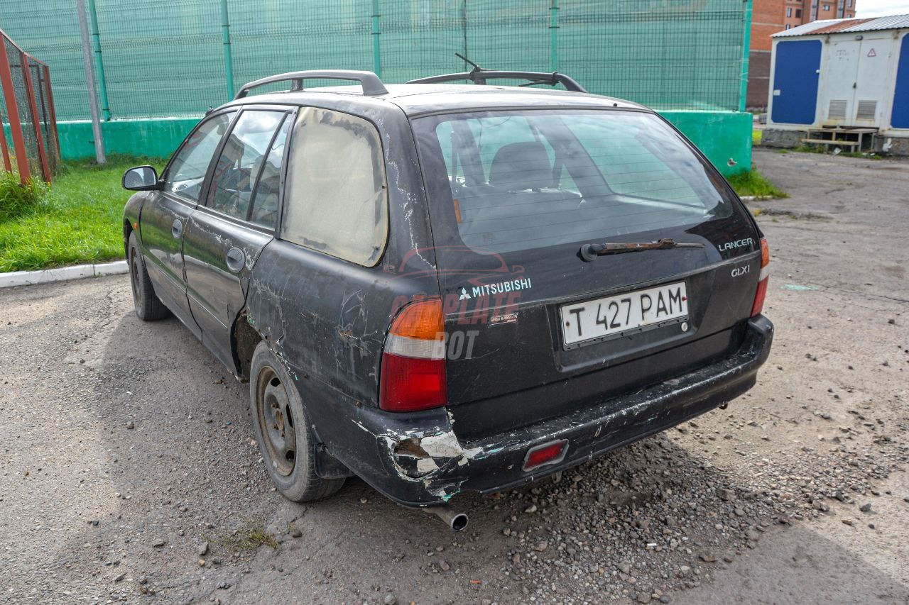 Mitsubishi Lancer