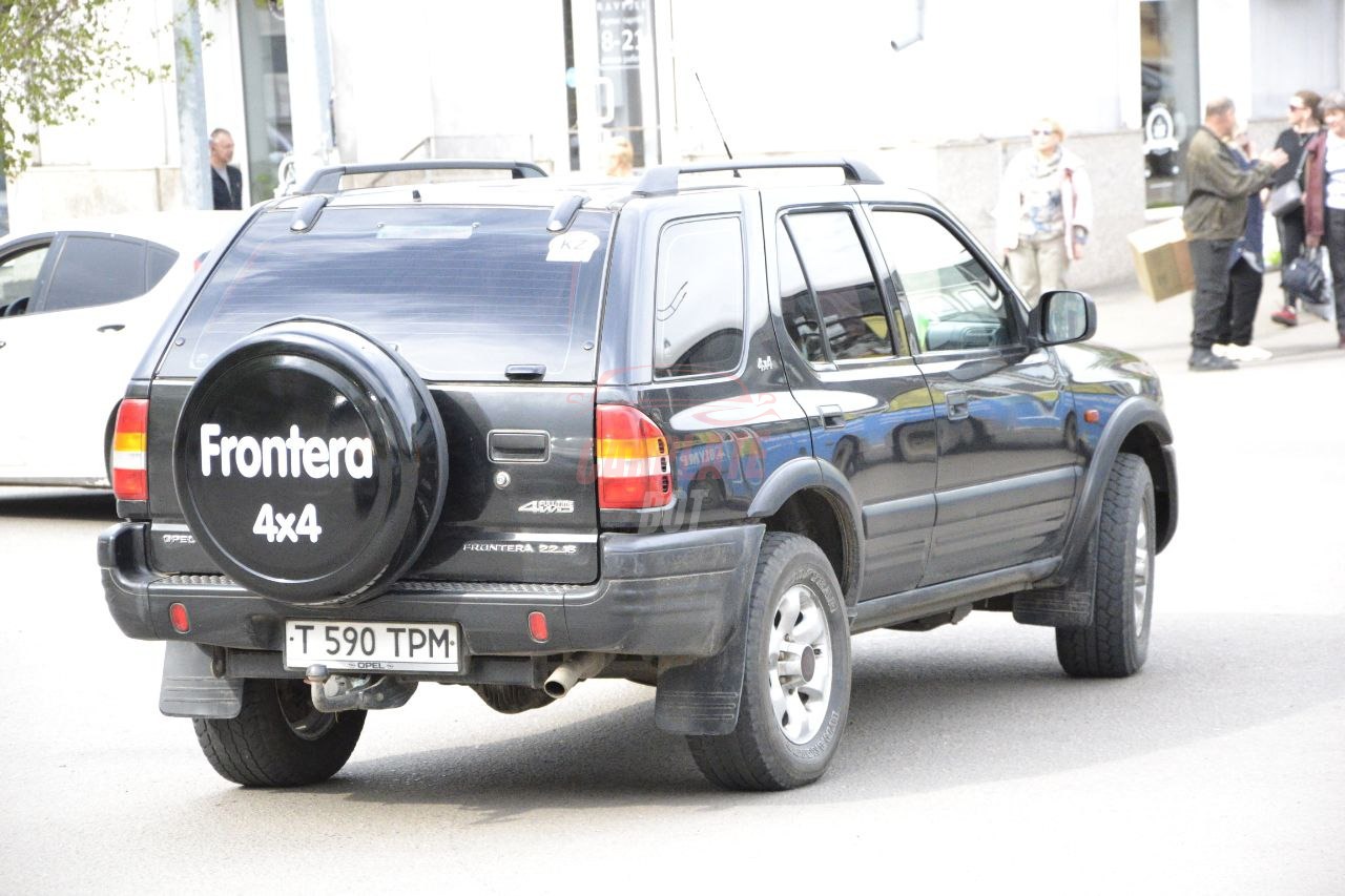 Opel Frontera