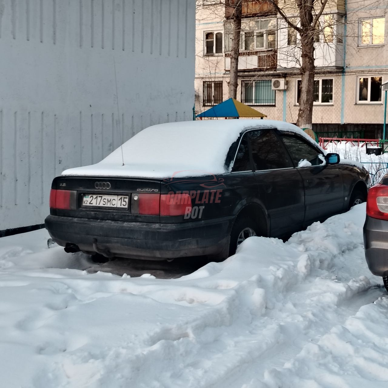 Audi 100