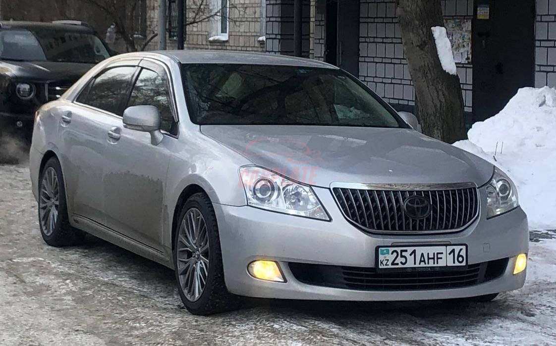 Toyota Crown Majesta