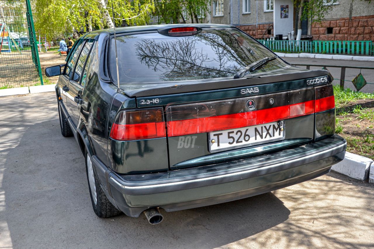 Saab 9000