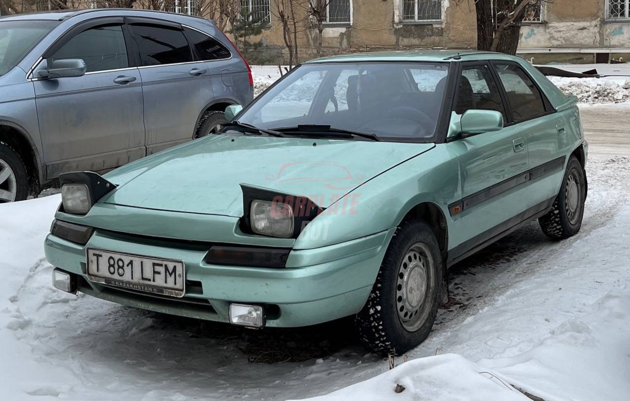 Mazda 323