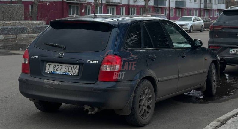 Mazda 323