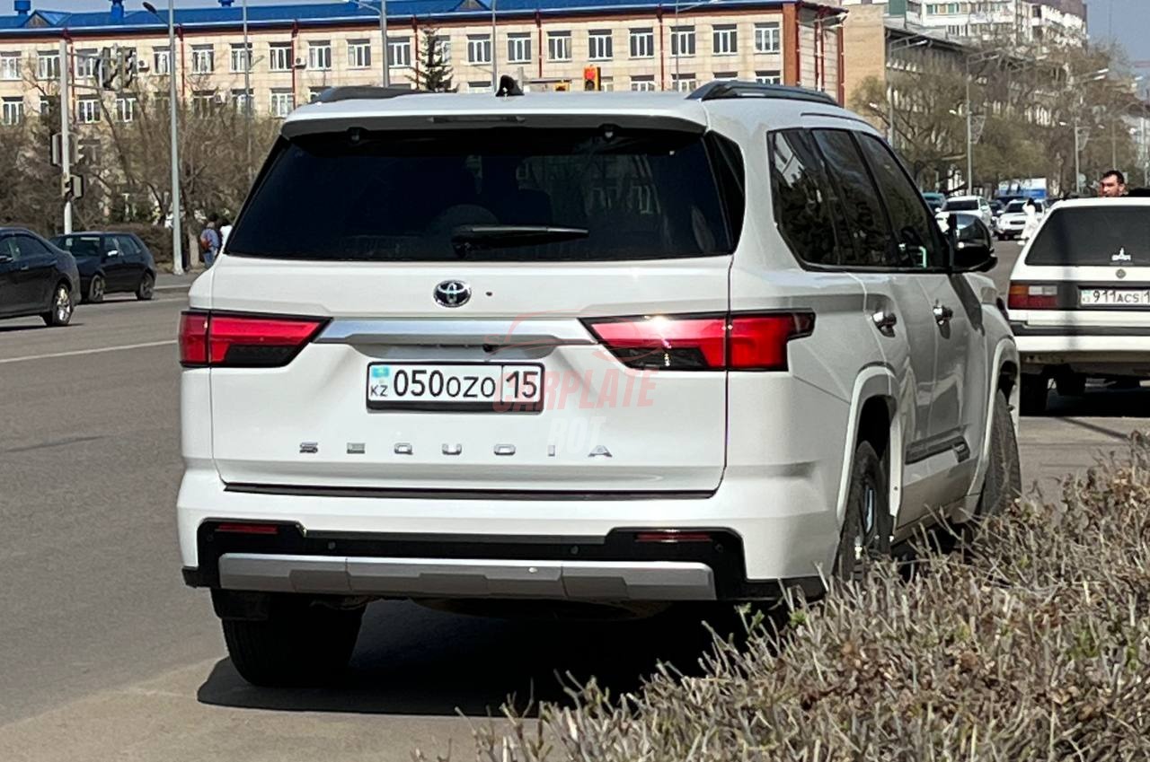 Toyota Sequoia
