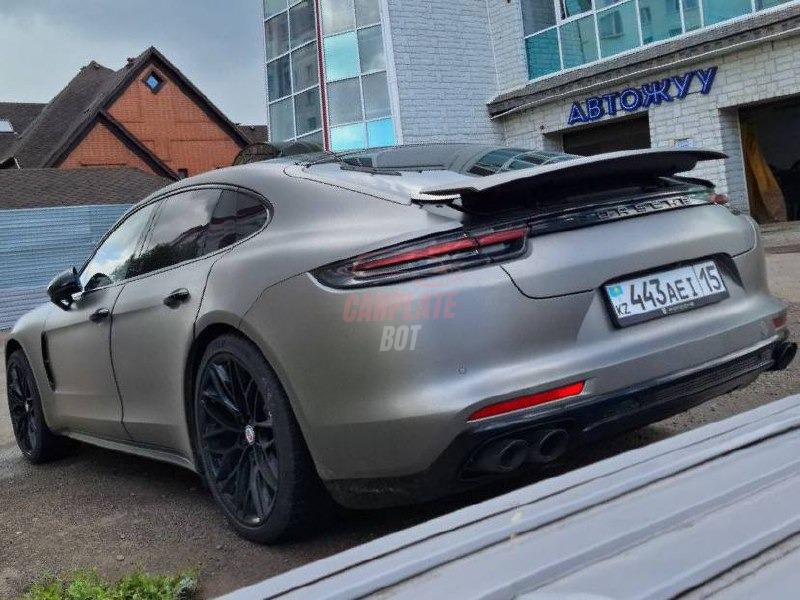Porsche Panamera