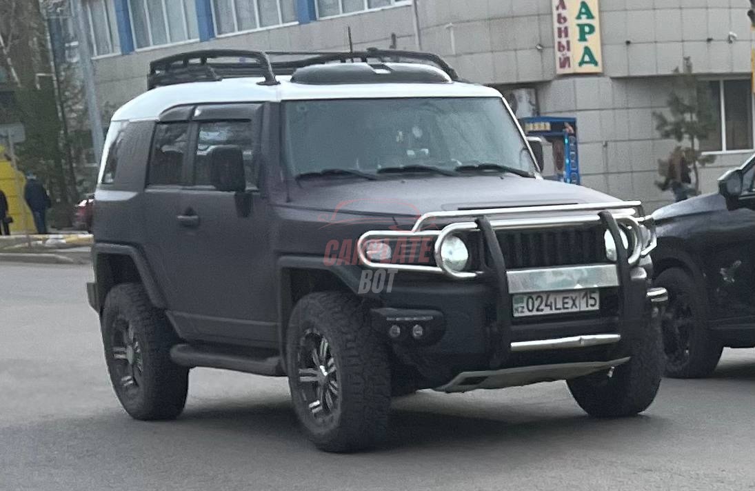 Toyota FJ Cruiser