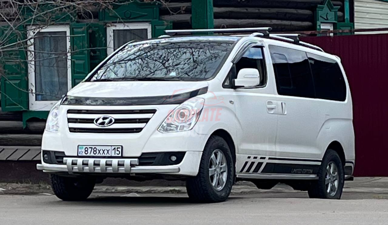 Hyundai Grand Starex