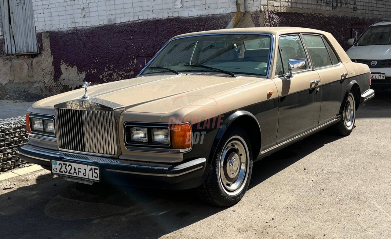Rolls-Royce Silver Spirit