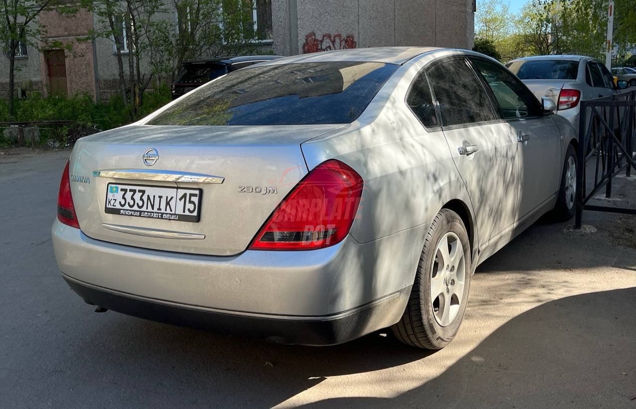 Nissan Teana