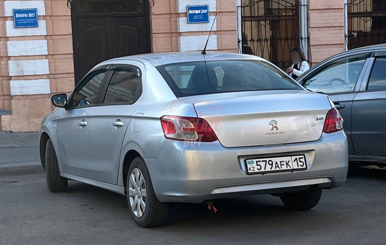 Peugeot 301