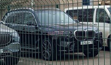 BMW X7