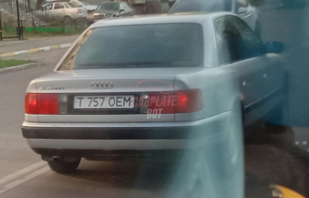 Audi 100