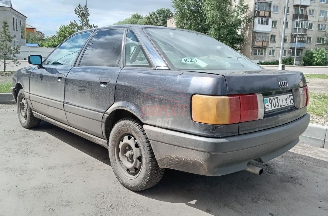 Audi 80