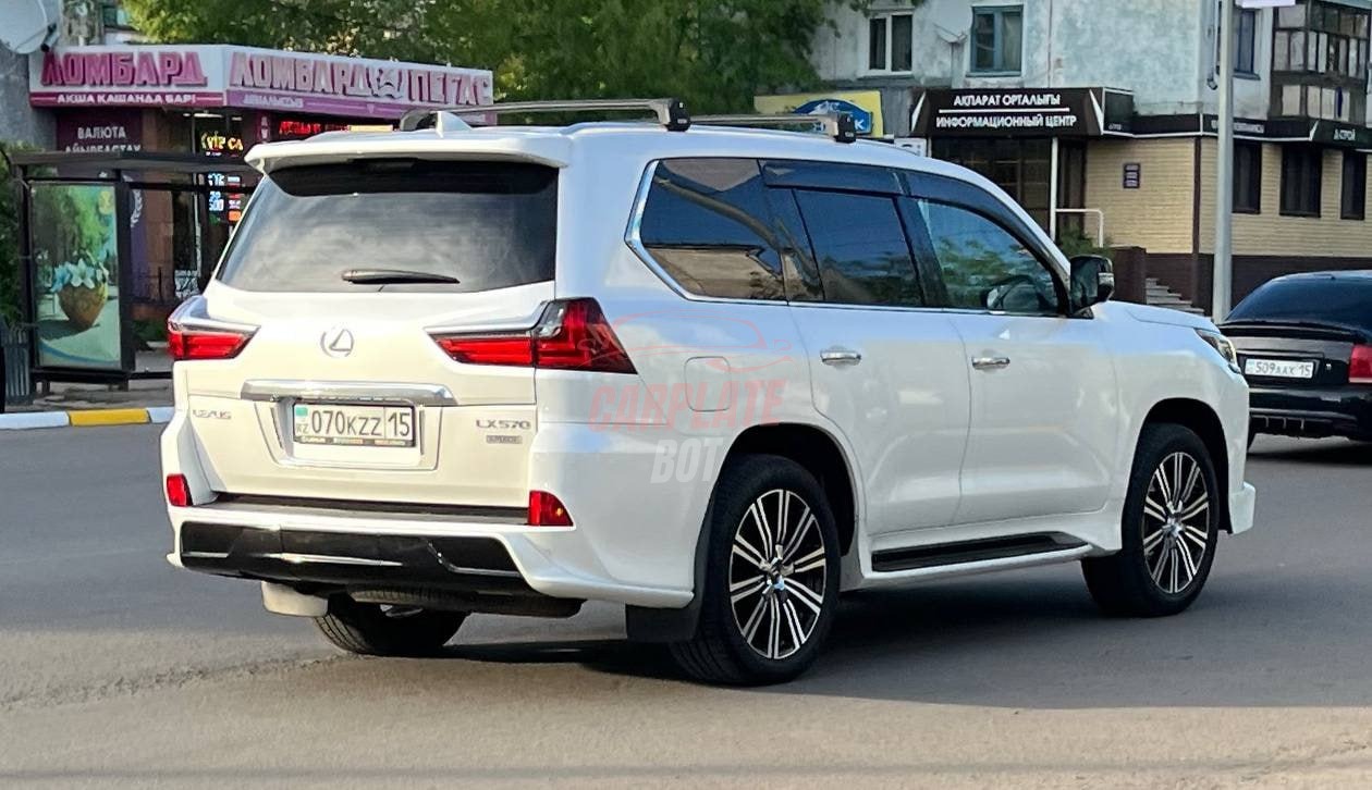 Lexus LX