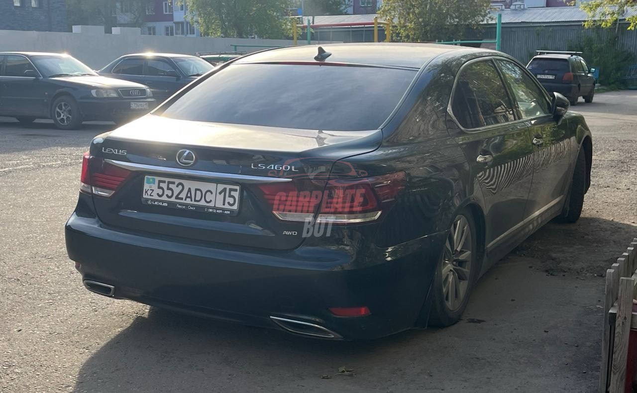 Lexus LS
