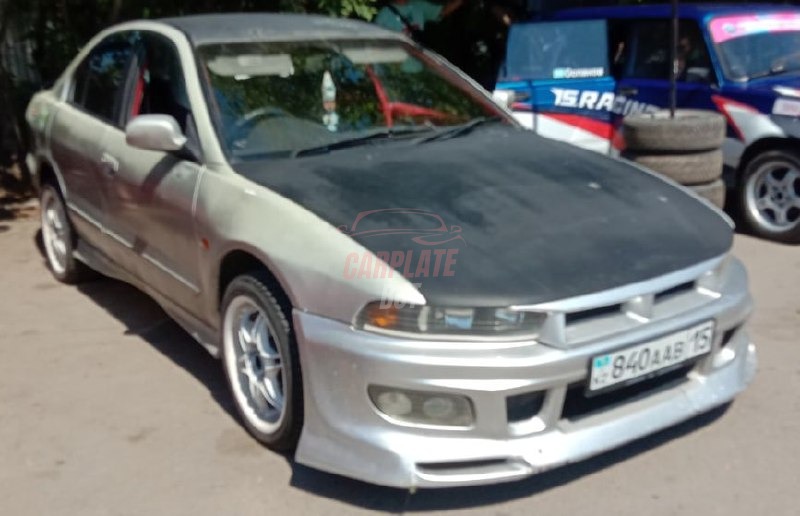 Mitsubishi Galant