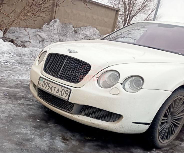 Bentley Continental Flying Spur