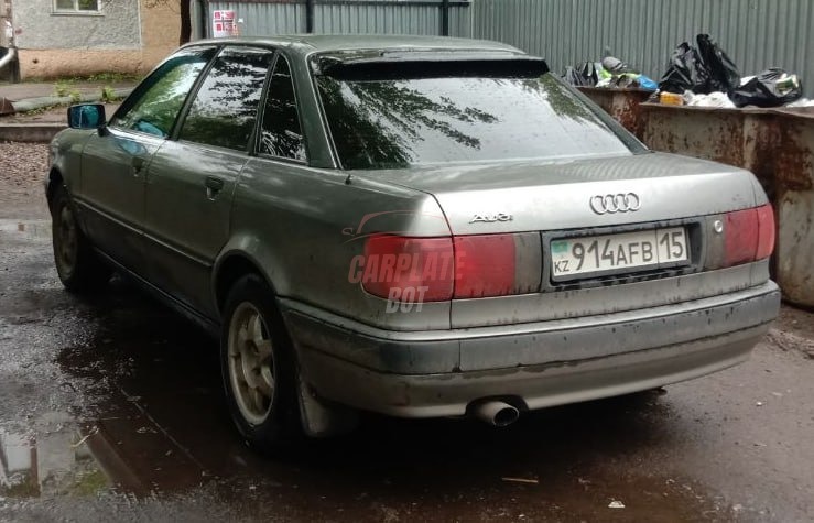 Audi 80