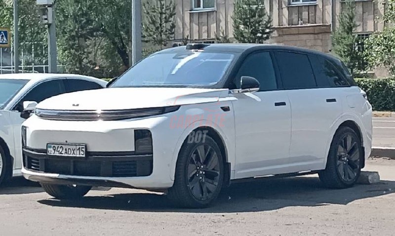 Li Auto (Lixiang) L7