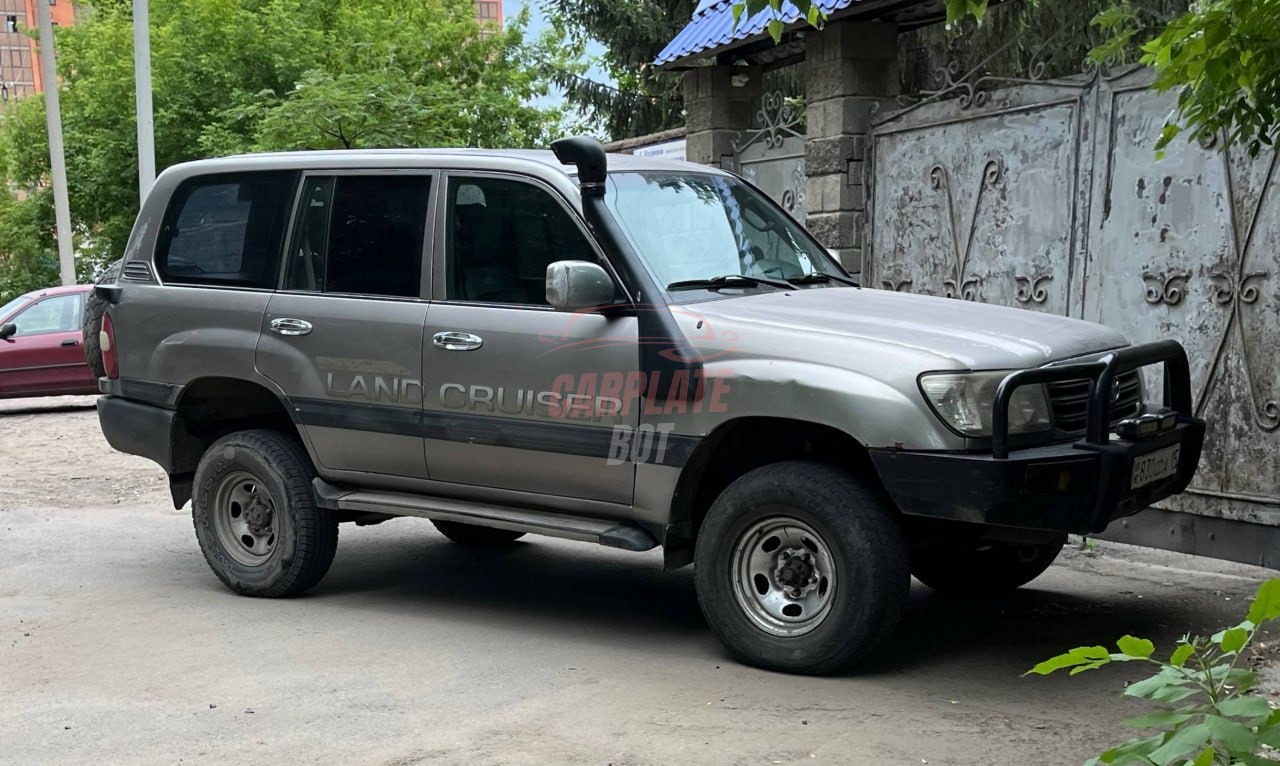 Toyota Land Cruiser