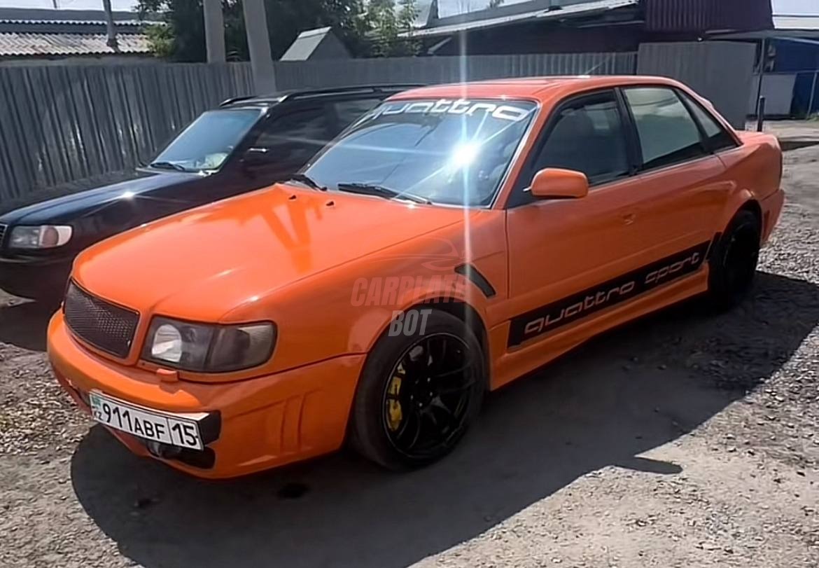 Audi 100