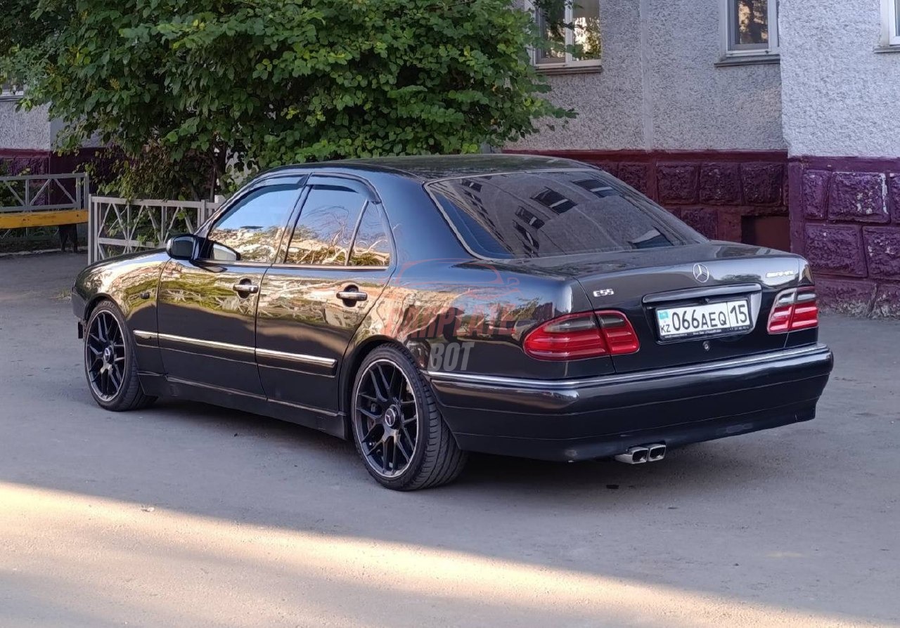 Mercedes-Benz E-Класс