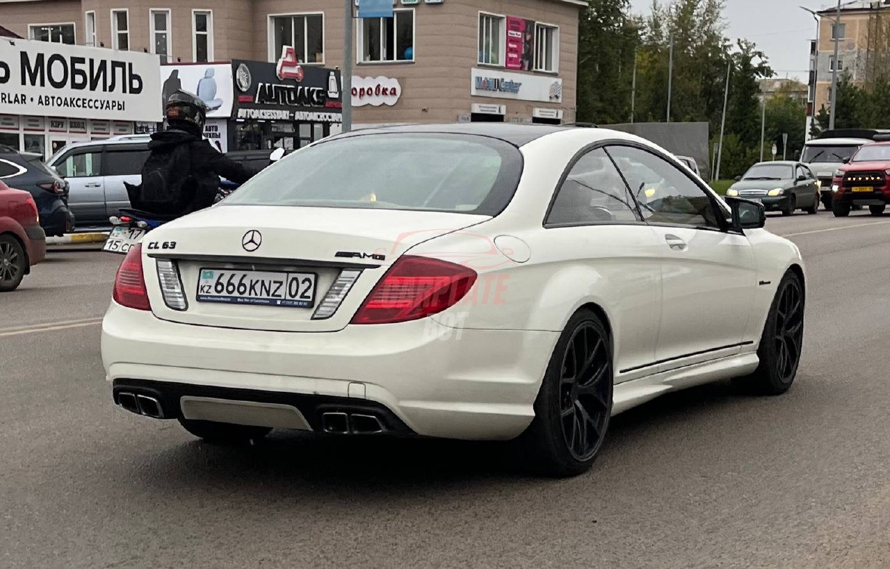 Mercedes-Benz CL-Класс AMG
