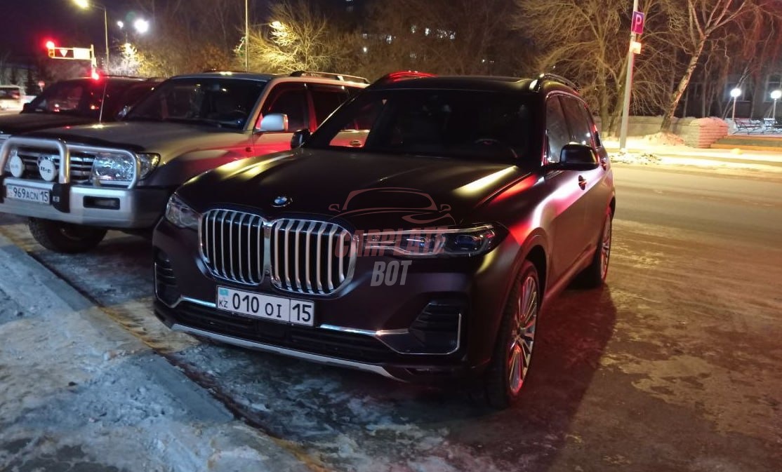 BMW X7
