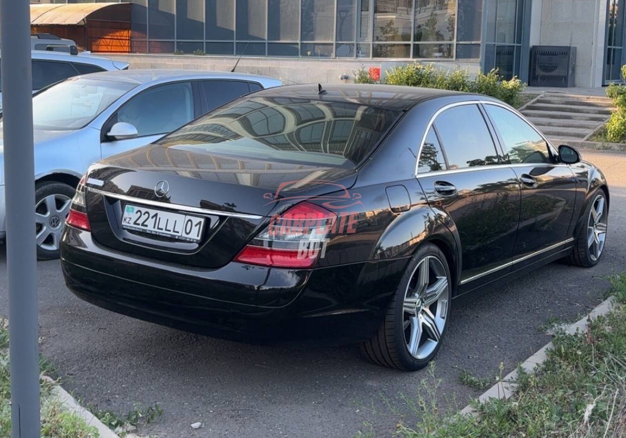 Mercedes-Benz S-Класс