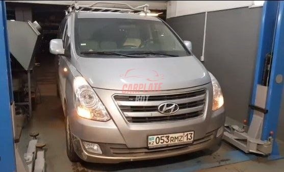 Hyundai Grand Starex