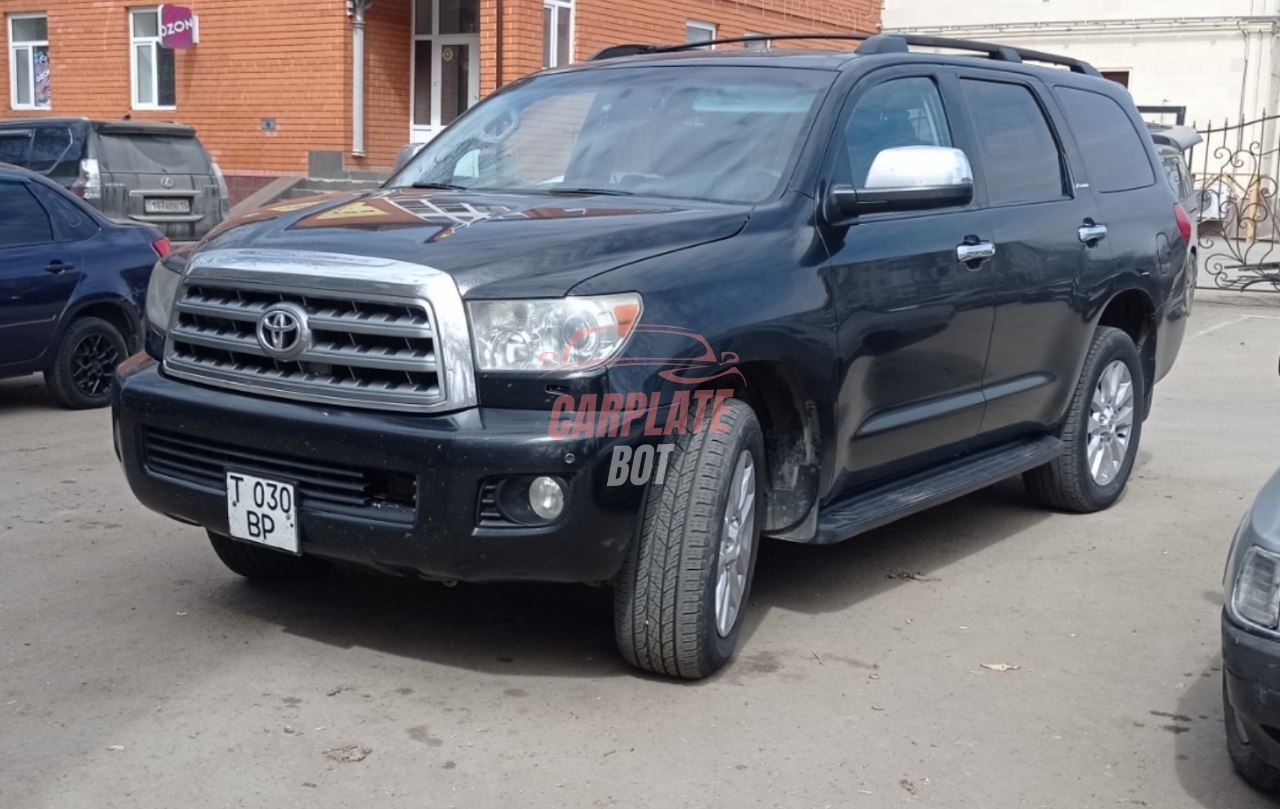 Toyota Sequoia