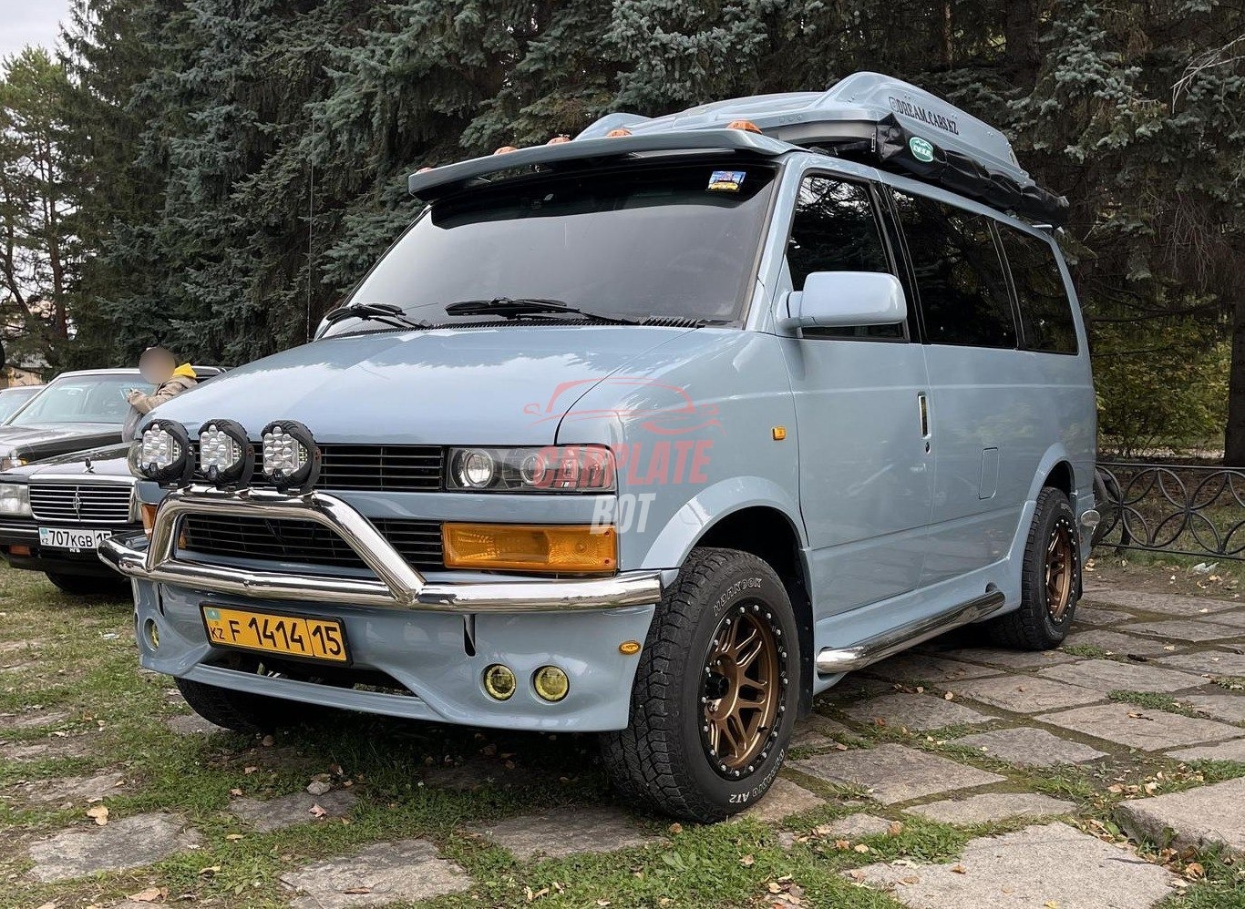 Chevrolet Astro
