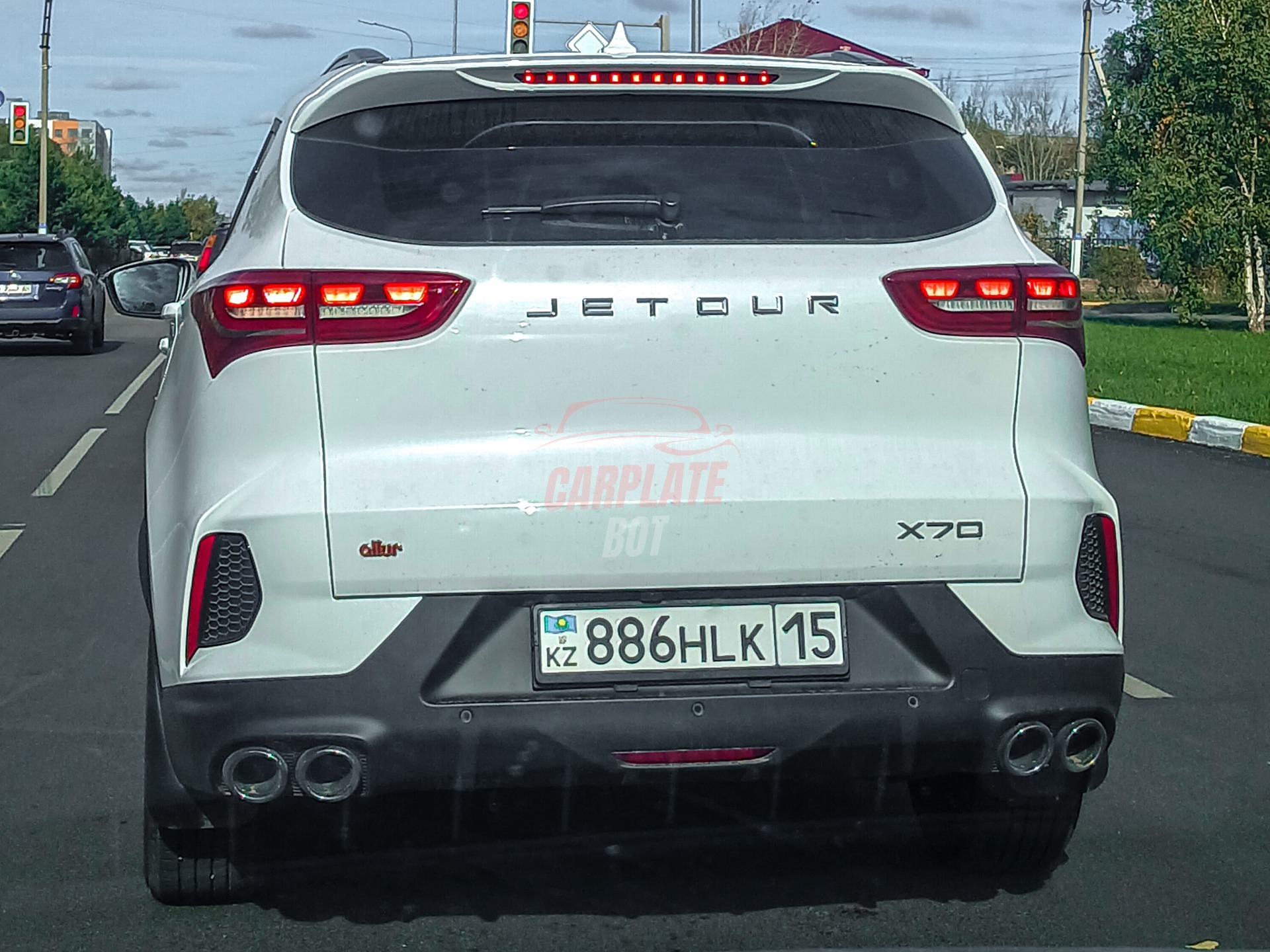 Jetour X70