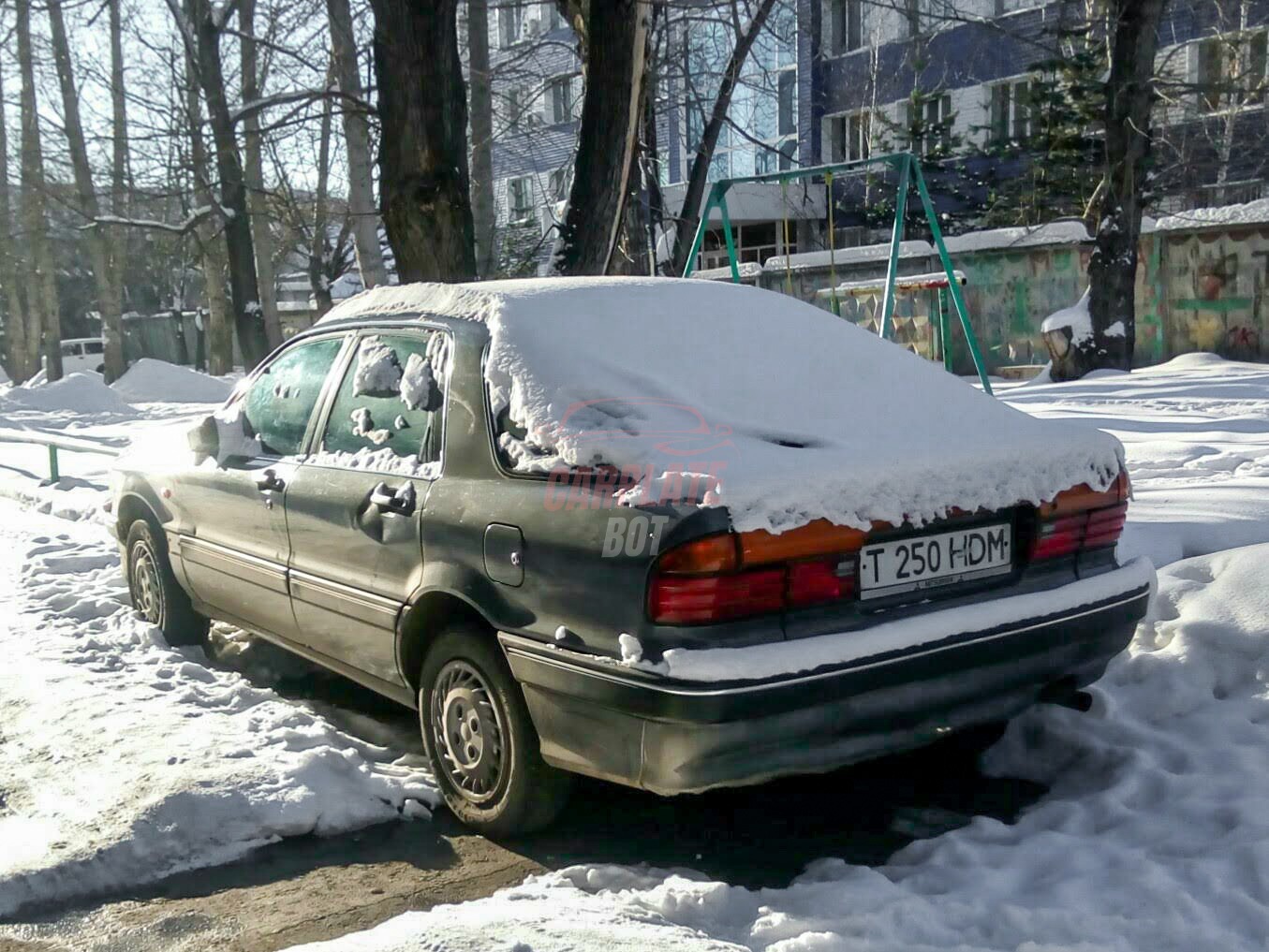 Mitsubishi Galant