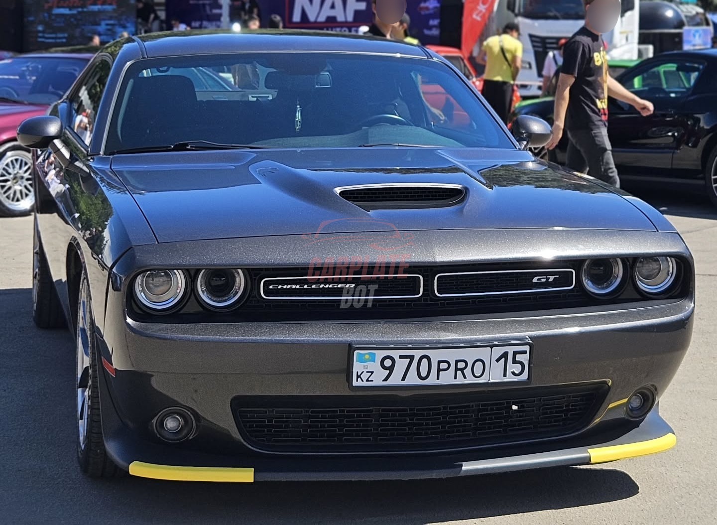 Dodge Challenger