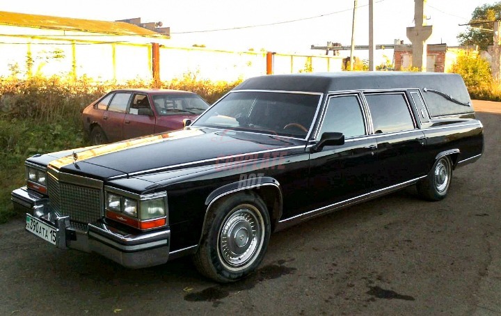 Cadillac Brougham