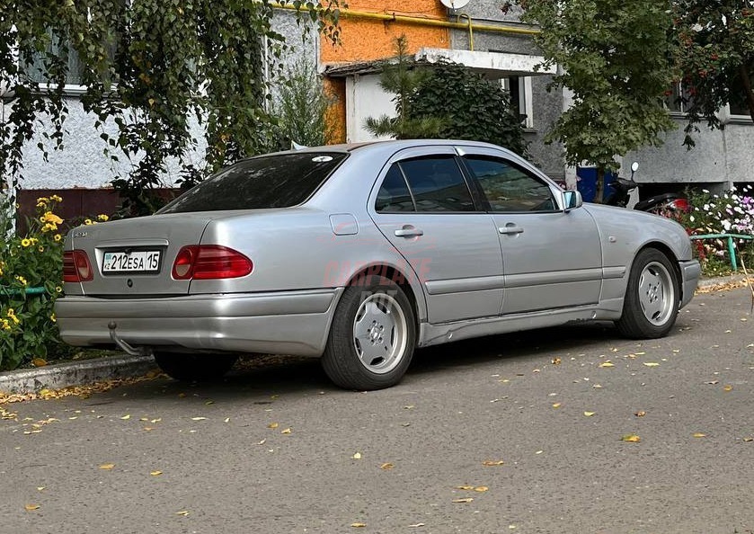 Mercedes-Benz E-Класс