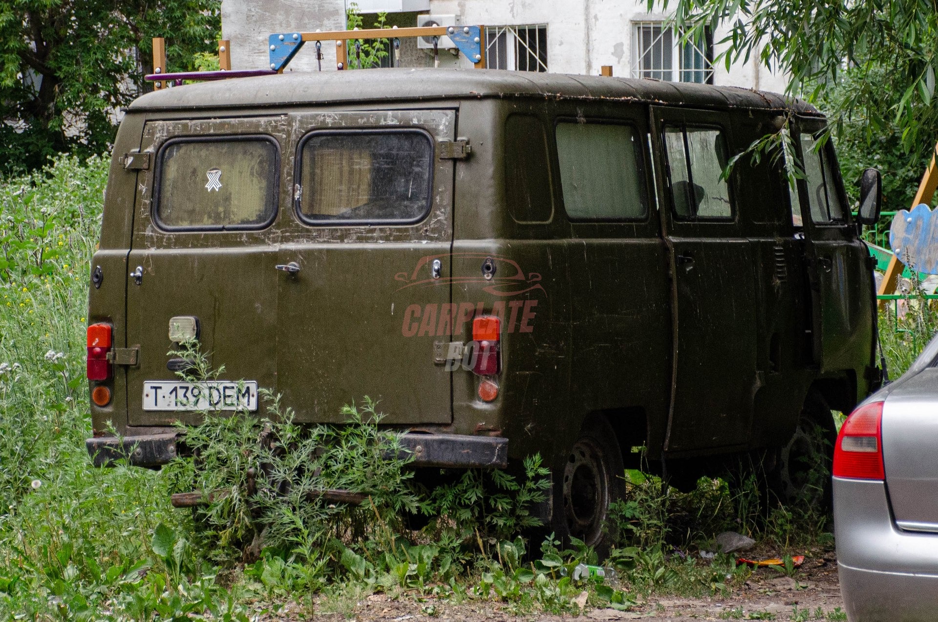 УАЗ 452