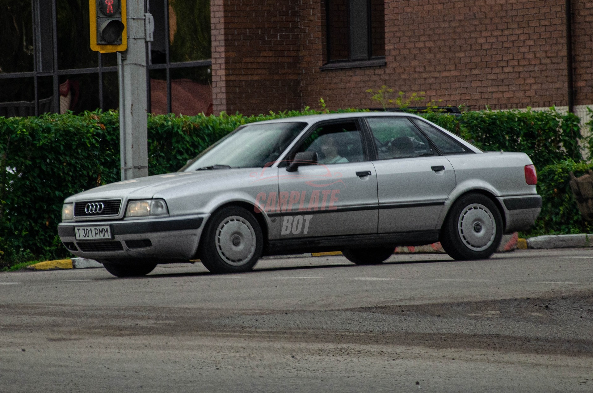 Audi 80