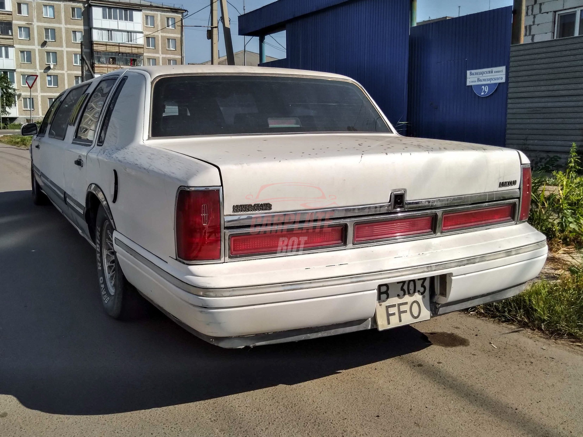 Lincoln Town Car