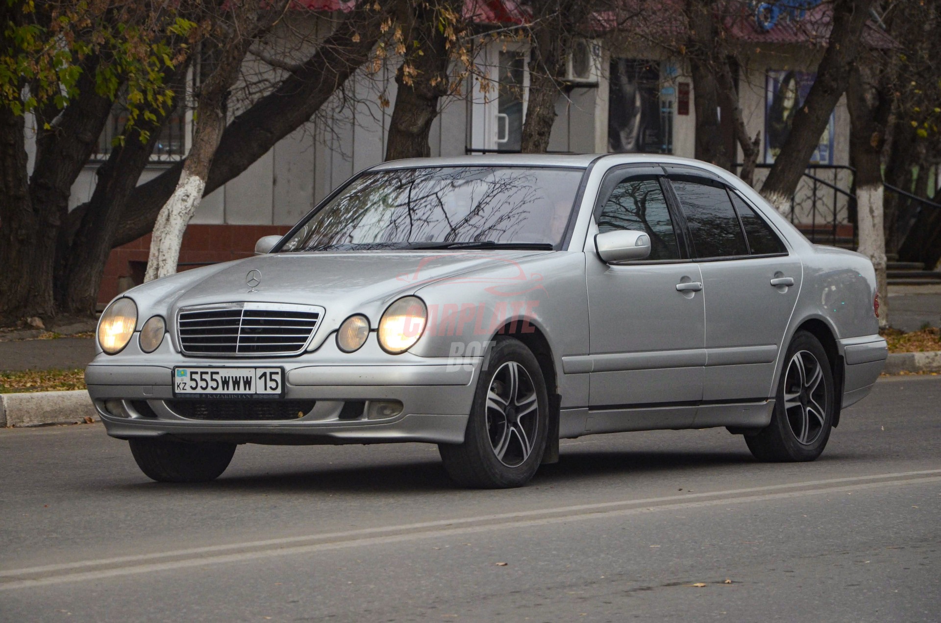 Mercedes-Benz E-Класс